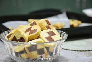 双色棋格饼干的做法步骤:19
