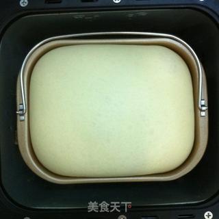 培根披萨的做法步骤:3