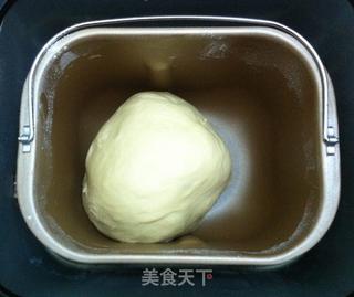 培根披萨的做法步骤:2