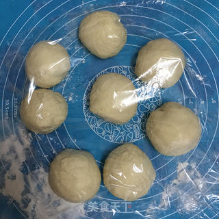 培根披萨的做法步骤:4