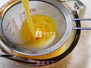 南瓜海鲜蒸蛋的做法步骤:5