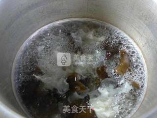 双耳玉米片大米粥的做法步骤:5