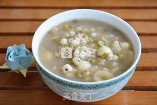 莲子薏米绿豆汤的做法步骤:3
