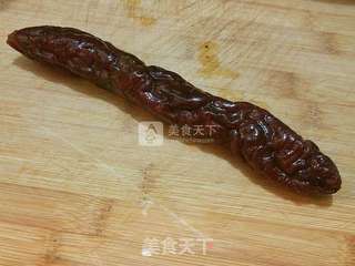 腊肠炒芹菜的做法步骤:3