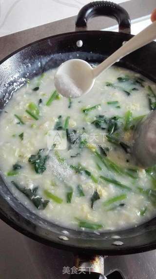 菠菜鸡蛋疙瘩汤的做法步骤:11