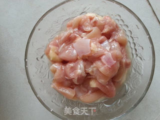 宫保鸡丁的做法步骤:2