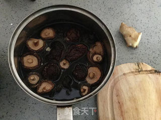 元宝馄饨的做法步骤:2