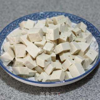 炎夏中的至鲜美味-----双蛋蒸豆腐的做法步骤：2