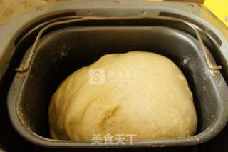 芸豆馅大脚丫面包的做法步骤:3