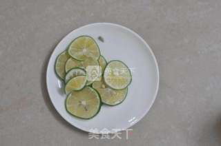 冰爽青柠汁的做法步骤:2