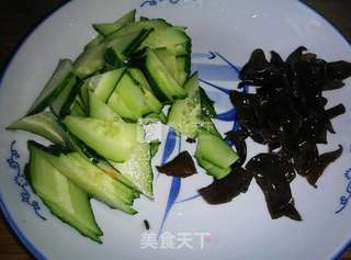 三蔬溜肉段的做法步骤:4