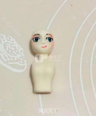 翻糖蛋糕--冰雪奇缘的做法步骤:7