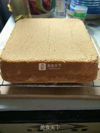 原味戚风蛋糕的做法步骤:9