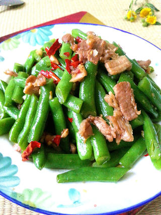五花肉炒芸豆的做法步骤:10