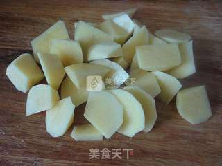 牛肉炖土豆的做法步骤:3