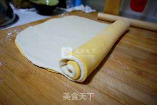 螺旋双色馒头的做法步骤:6