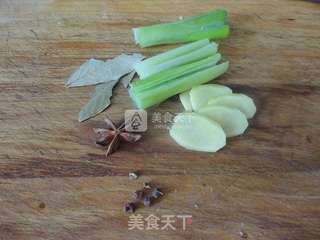 牛肉炖土豆的做法步骤:2