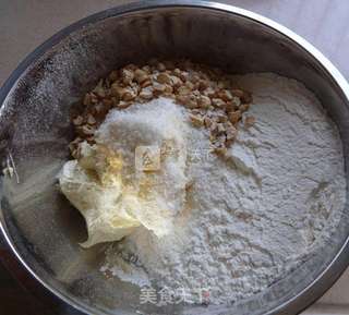 椰香腰果饼干的做法步骤:4