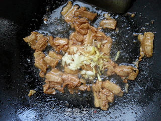 五花肉炒芸豆的做法步骤:6