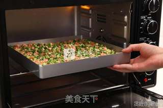 香葱肉丝火腿卷的做法步骤:7
