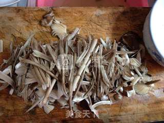 菌可以简单的吃---鸡枞菇炒鸡蛋的做法步骤:2