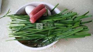 韭菜鸡蛋烫面饺的做法步骤:2