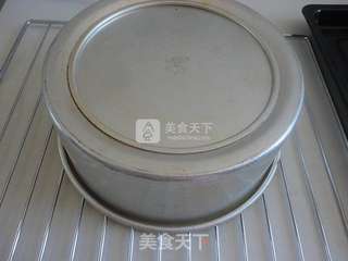 油麦菜戚风蛋糕的做法步骤:15