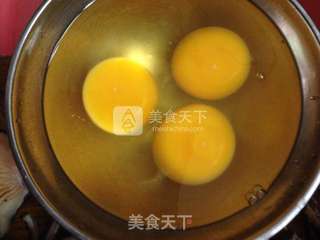 菌可以简单的吃---鸡枞菇炒鸡蛋的做法步骤:3