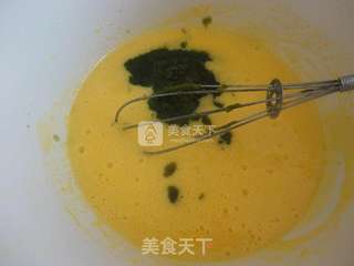 油麦菜戚风蛋糕的做法步骤:6