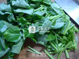 蟹味菇炒空心菜的做法步骤:3