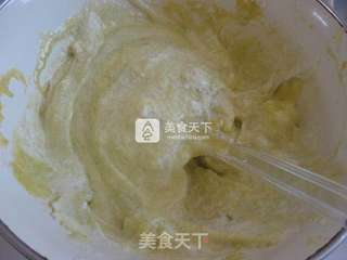 油麦菜戚风蛋糕的做法步骤:12