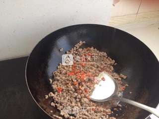 香辣牛肉酱的做法步骤:7