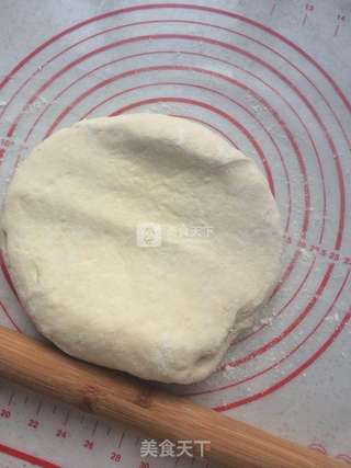 麻酱糖花卷的做法步骤:4