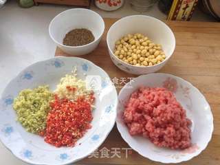 香辣牛肉酱的做法步骤:4