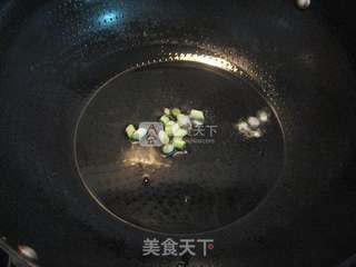 火腿肠烧茄子的做法步骤:4