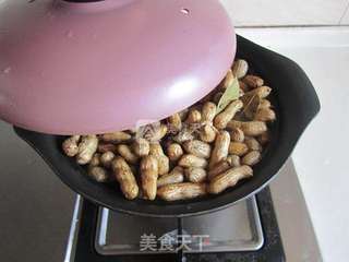 五香煮花生的做法步骤:5