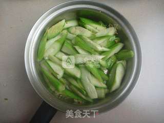 果仁丝瓜的做法步骤:9