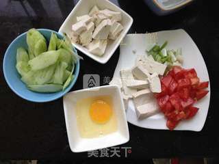 粉丝豆腐汤的做法步骤:2
