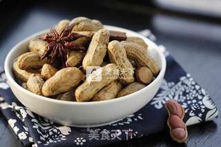 五香煮花生的做法步骤:7