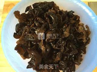 头菜素馅包子的做法步骤:6
