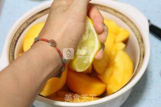 黄桃罐头的做法步骤:6
