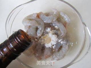 五彩虾仁粉丝煲的做法步骤:5