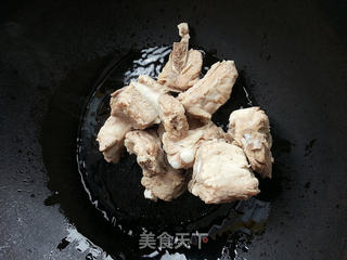 冬瓜炖排骨-----夏季家常菜的做法步骤:5