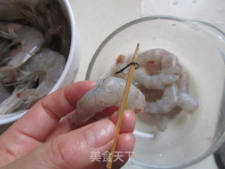 五彩虾仁粉丝煲的做法步骤:4