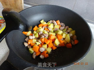 简易咖喱饭的做法步骤:4