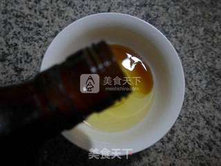 鸡蛋土豆咖喱酱炒饭的做法步骤:2