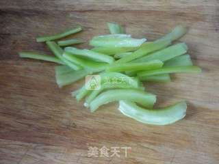 茄丝炒土豆丝的做法步骤:4