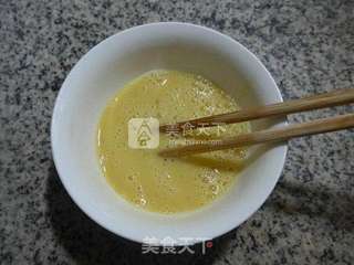 鸡蛋土豆咖喱酱炒饭的做法步骤:3