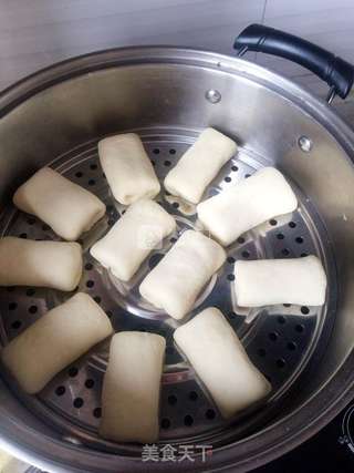 银丝卷的做法步骤:13