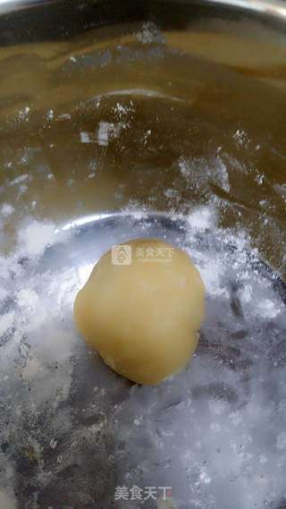 牛奶小方饼的做法步骤：1
